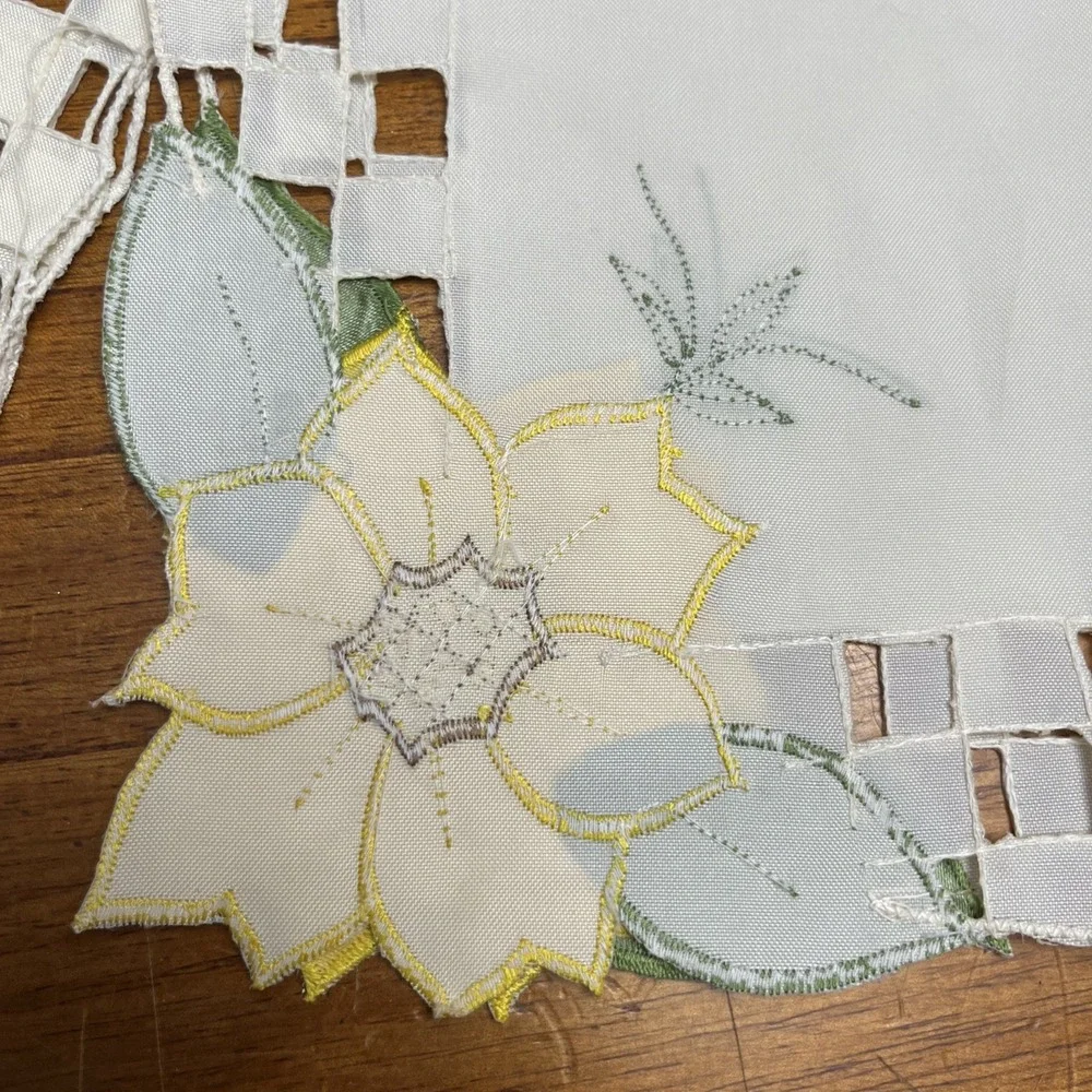 Set of 2 Vtg Sunflower 14